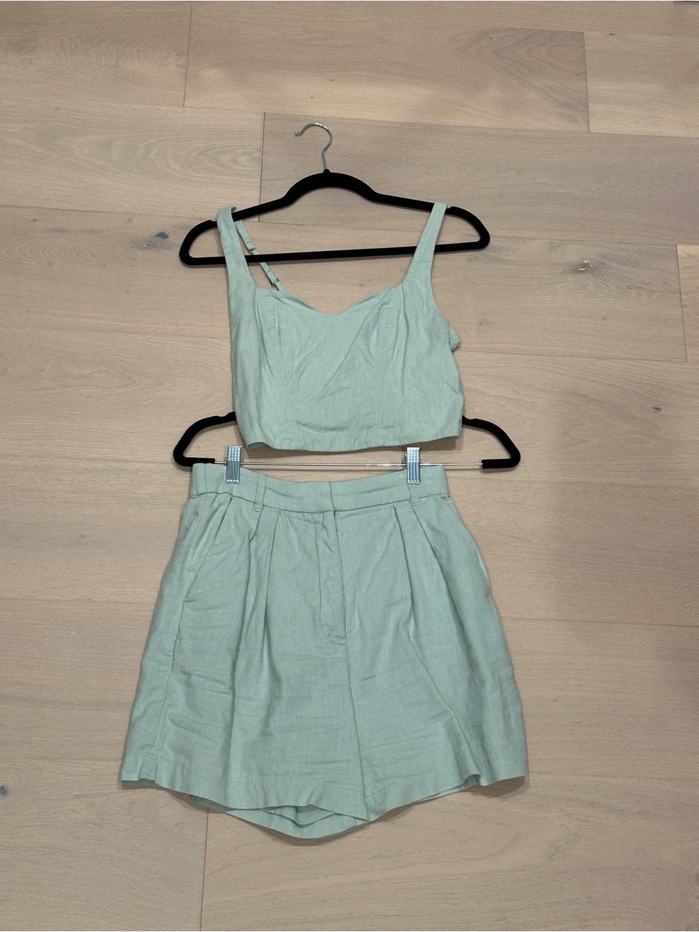 Abercrombie & Fitch Tailored Linen Short Set